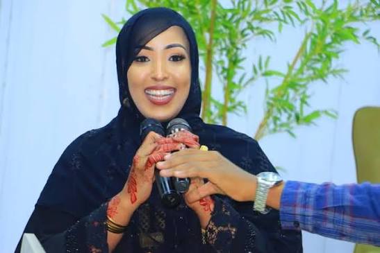 Maryan Roon Mohamed cover photo