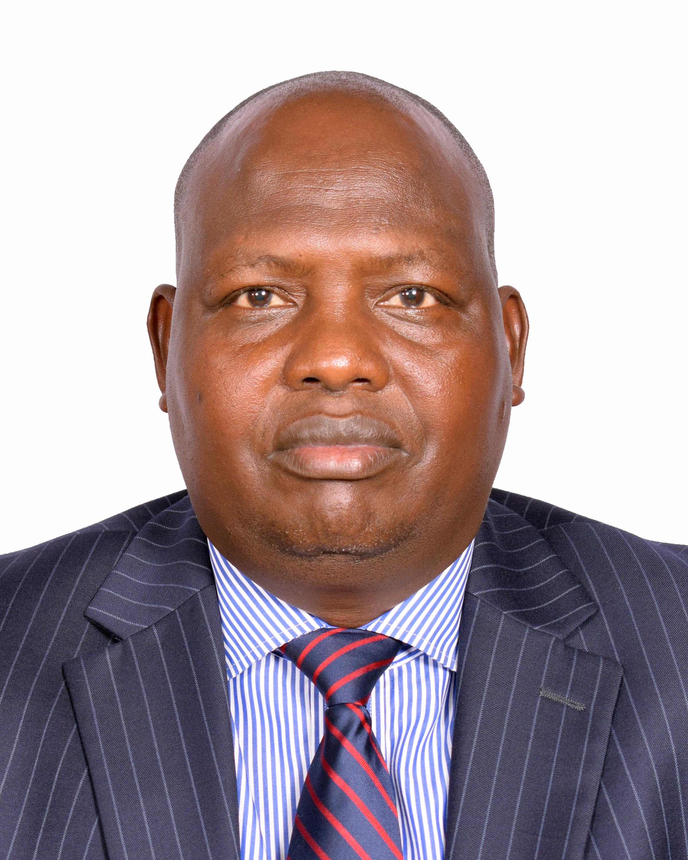 Portrait of Peter Lochakapong